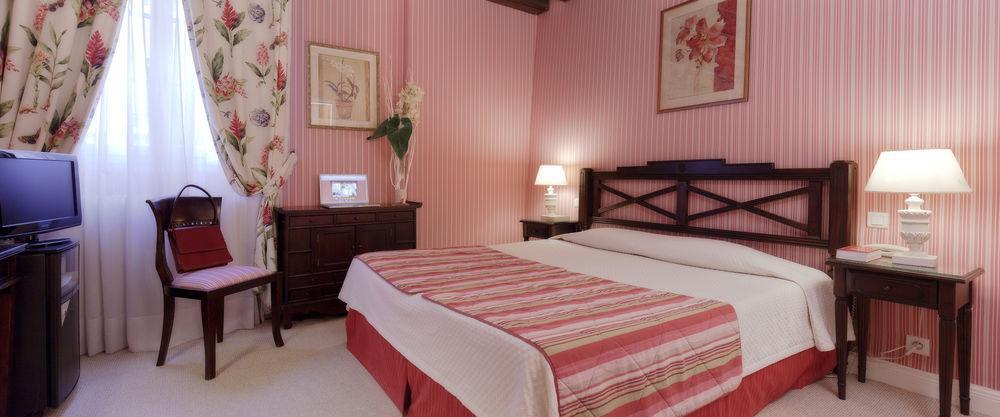 Hotel Beaubourg ปารีส ภายนอก รูปภาพ