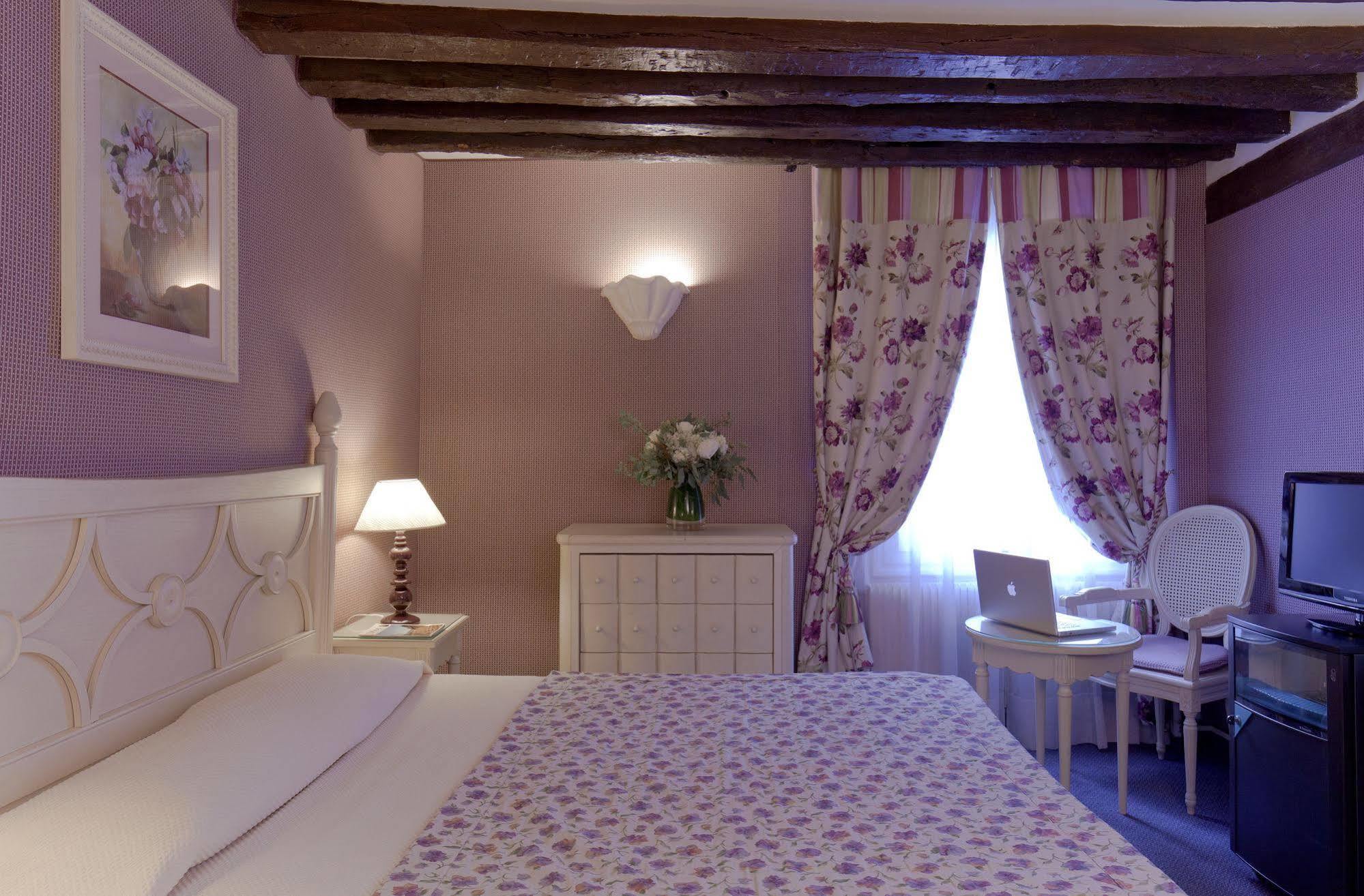 Hotel Beaubourg ปารีส ภายนอก รูปภาพ